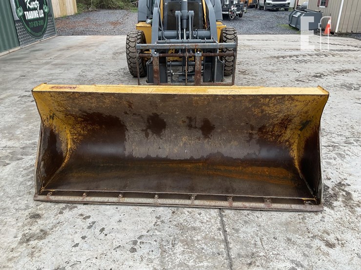 2018-deere-310sl-image-9