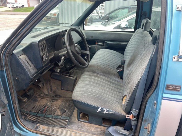 #1476-•-1993-chevy-3/4-ton-truck-(has-wi-title)(of)-image-33