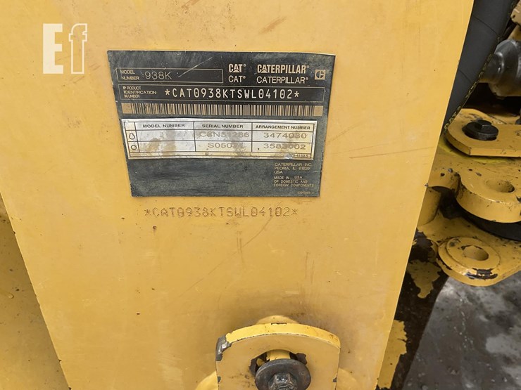 2015-caterpillar-938k-image-18