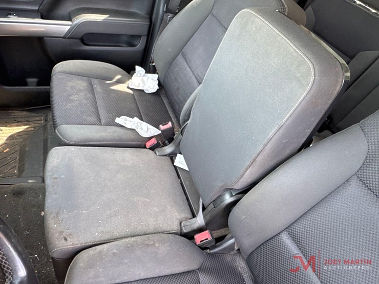 2015-chevrolet-silverado-1500-lt-image-30