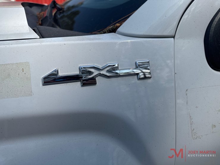2018-gmc-3500-image-7