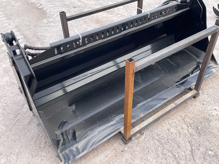#3111-•-unused-2026-skid-steer-4-in-1-bucket-image-9