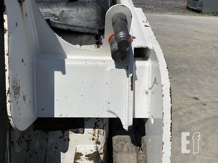 2017-bobcat-mt55-image-13
