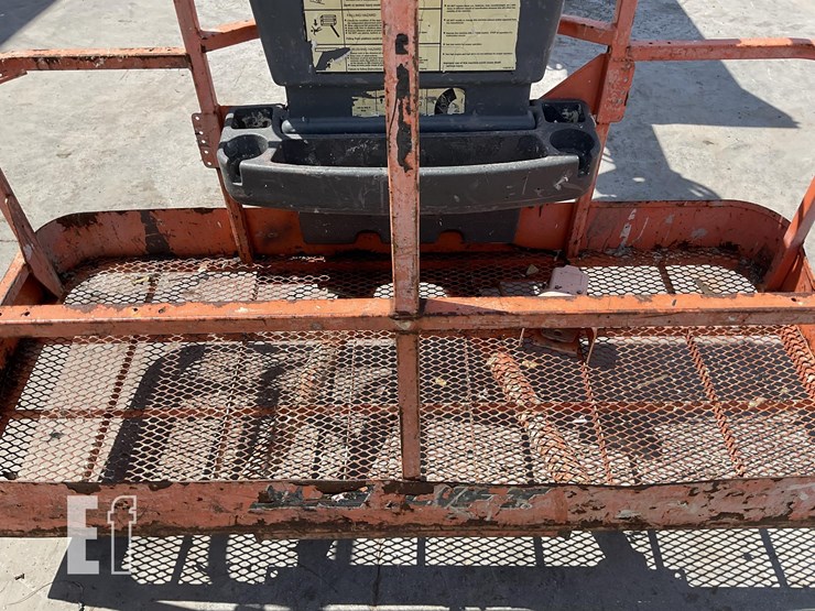 2008-jlg-450aj-image-9