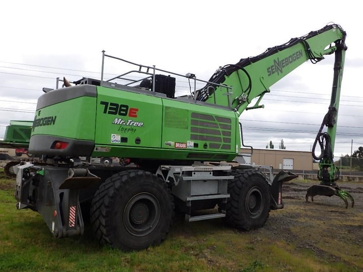 sennebogen-738e-tree-handler-image-3
