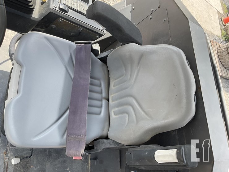 2018-volvo-sd75b-image-9