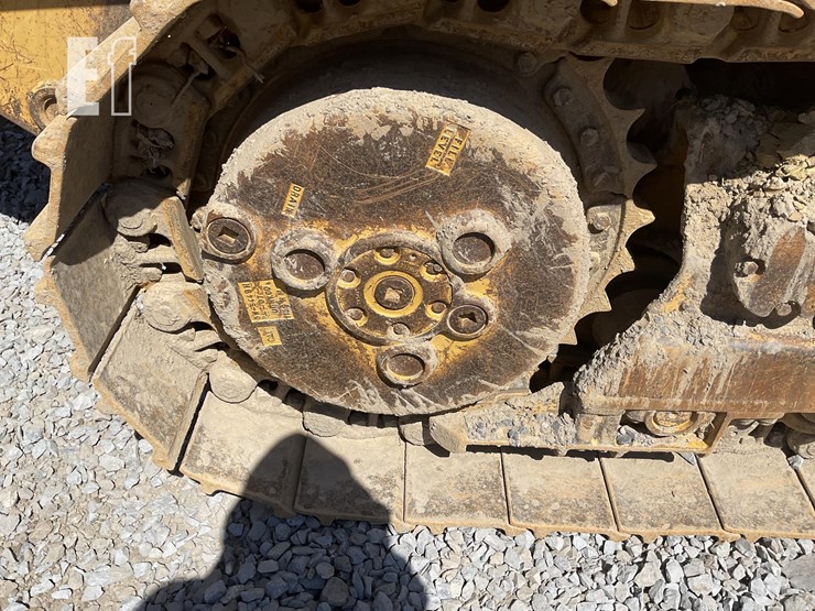 2000-caterpillar-953c-image-10