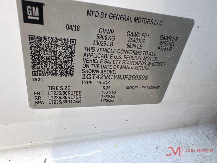 2018-gmc-3500-image-23