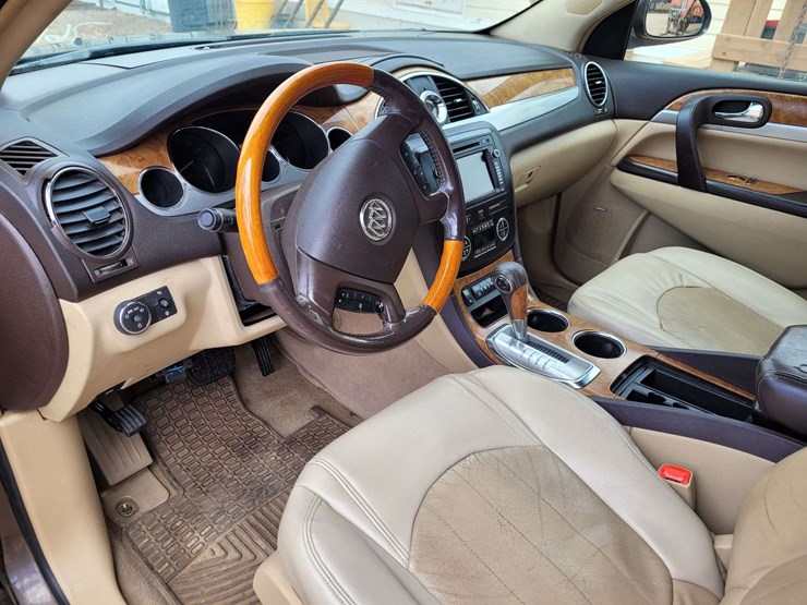 2008-buick-enclave-cxl-image-15