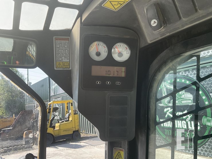 2012-caterpillar-289c2-image-17