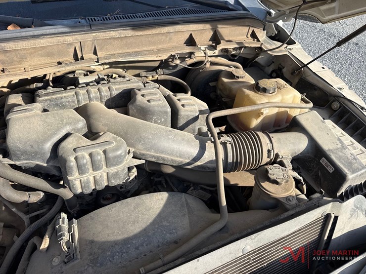 2015-ford-f250-xl-image-21