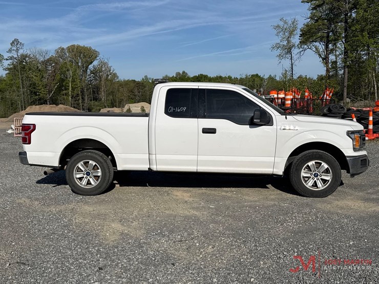 2018-ford-f150-xlt-image-2