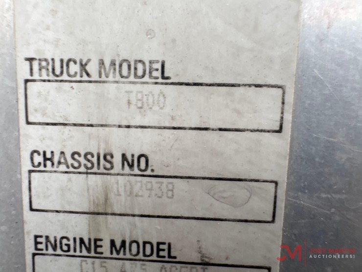 2005-kenworth-t800-image-27