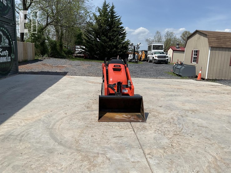 2024-kubota-scl1000-image-7