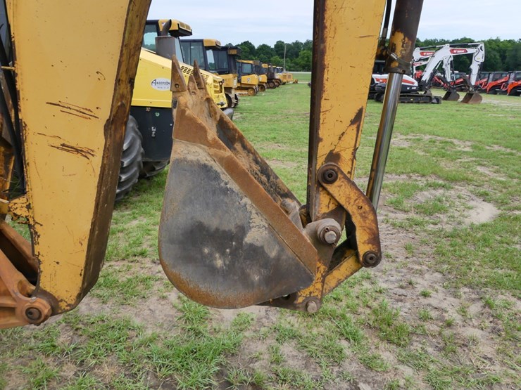 caterpillar-416b-image-6