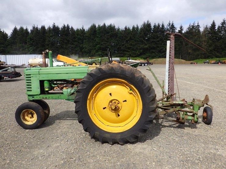john-deere-b-image-8