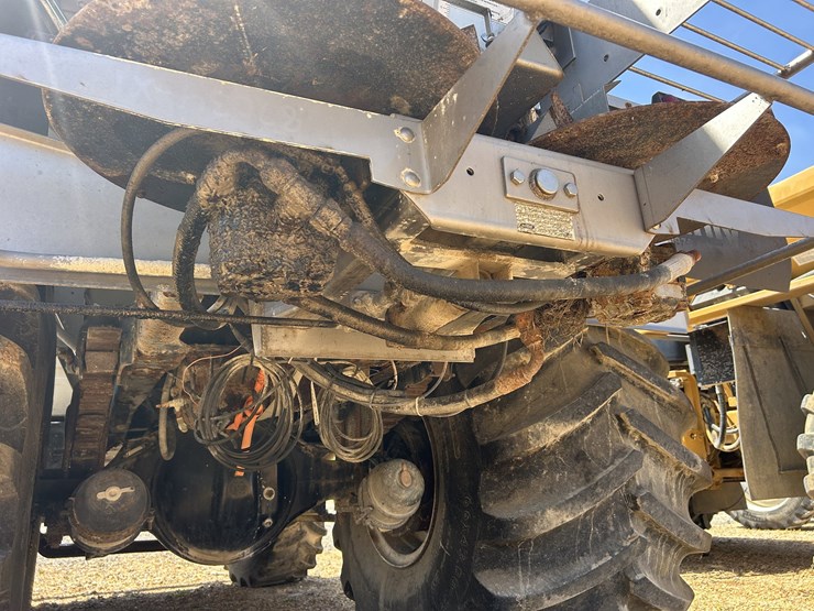 chevy-top-kick-spreader-truck-image-9