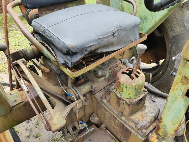 john-deere-1010-image-11