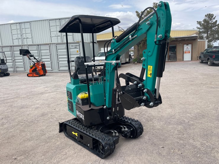 #3004-•-unused-2026-cfg-mini-excavator-image-30