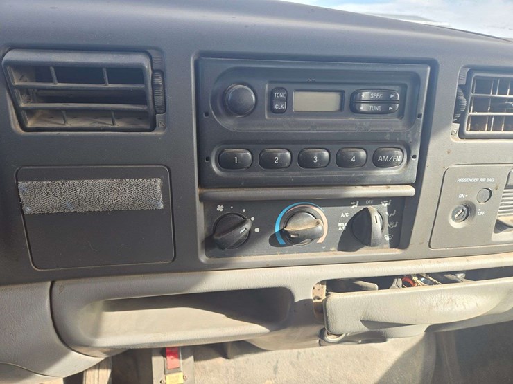 2000-ford-f250-image-13