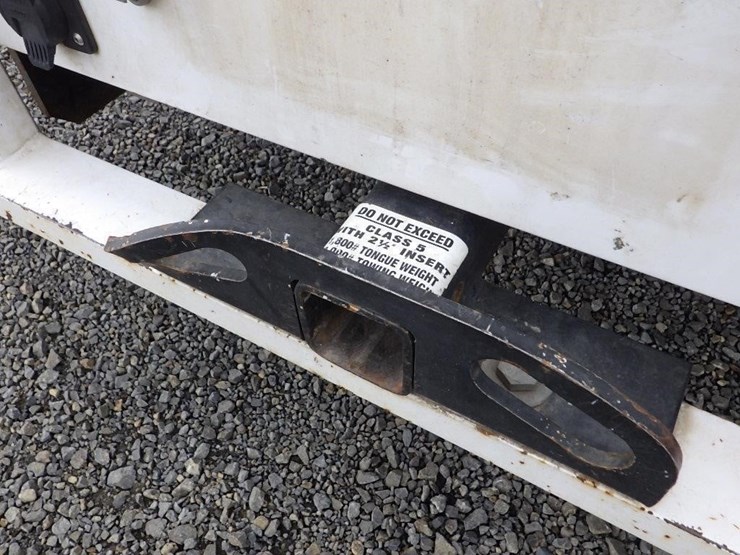 2020-ford-f550-image-11