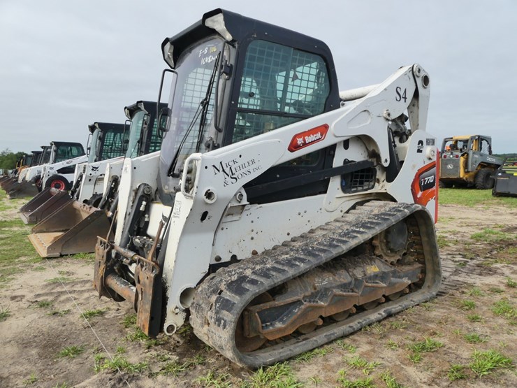 2023-bobcat-t770-image-2