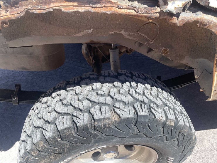 #152-•-2000-jeep-4x4-(has-tx-rebuilt-salvage-title)-image-16