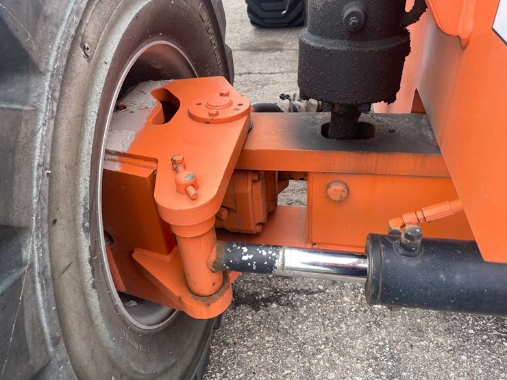#1482-•-jlg-boom-lift-(of)-image-13