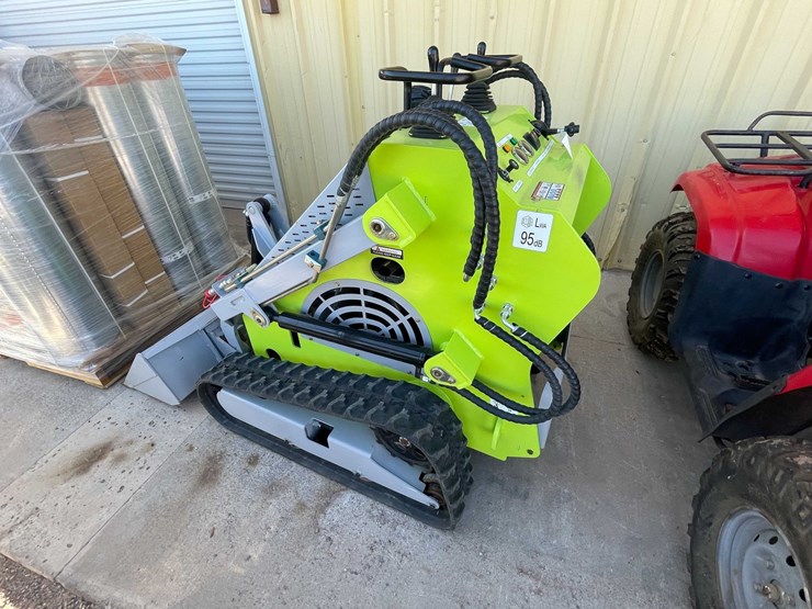 #251-•-mini-skid-steer-image-13