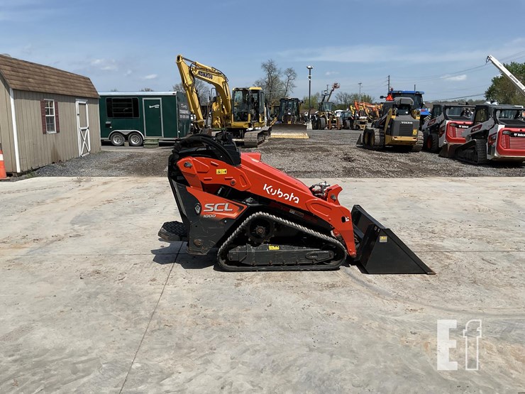 2024-kubota-scl1000-image-5