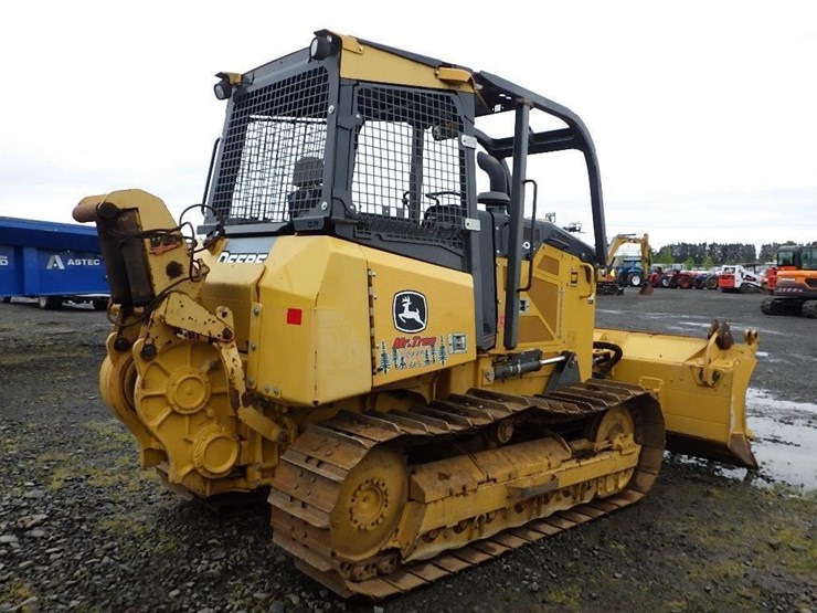 2016-deere-650k-image-3
