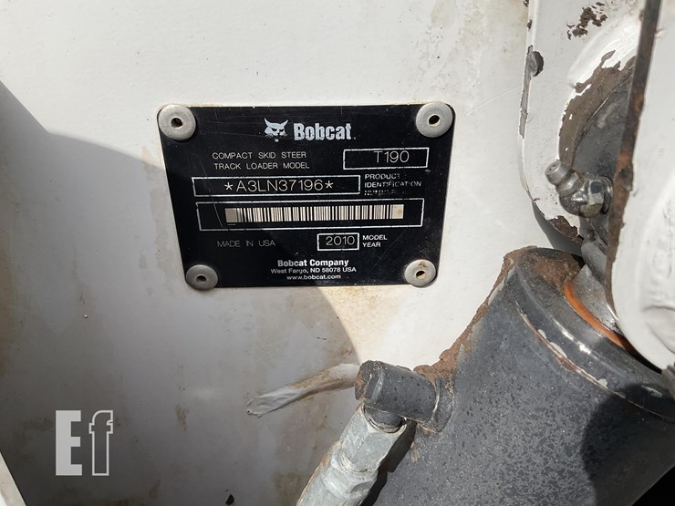 2010-bobcat-t190-image-19