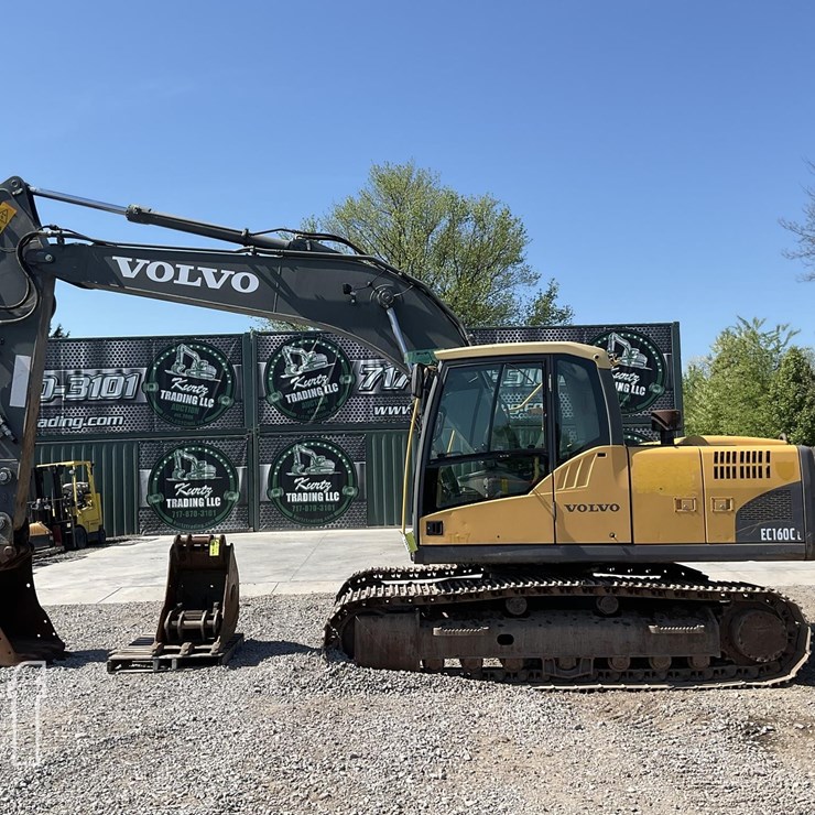2006 VOLVO EC160