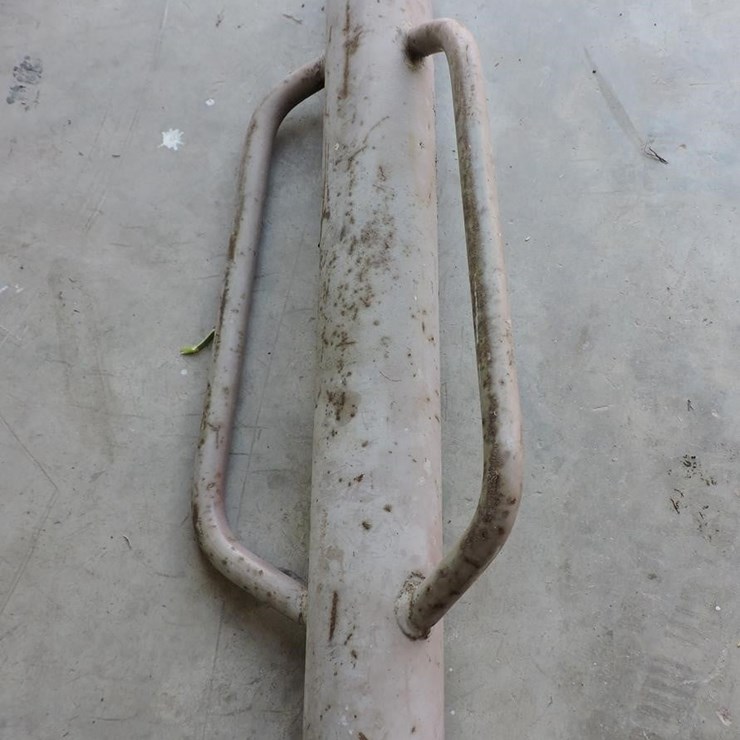 MANUAL FENCE POST POUNDER