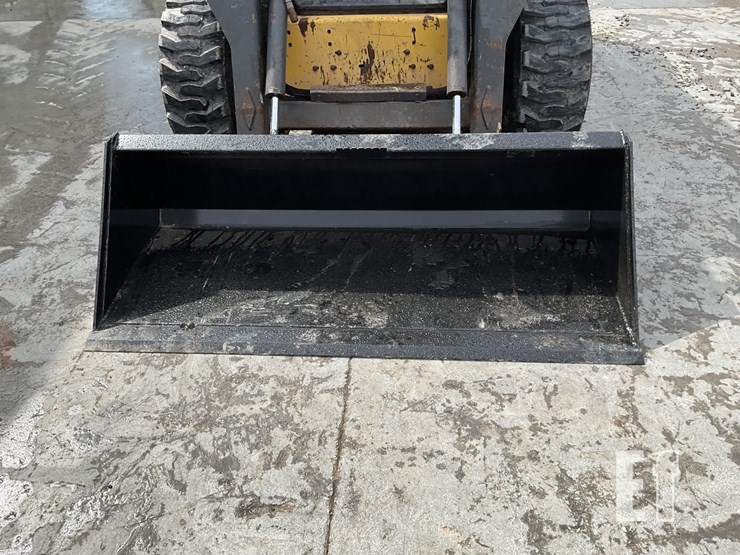 2005-new-holland-ls190-image-9