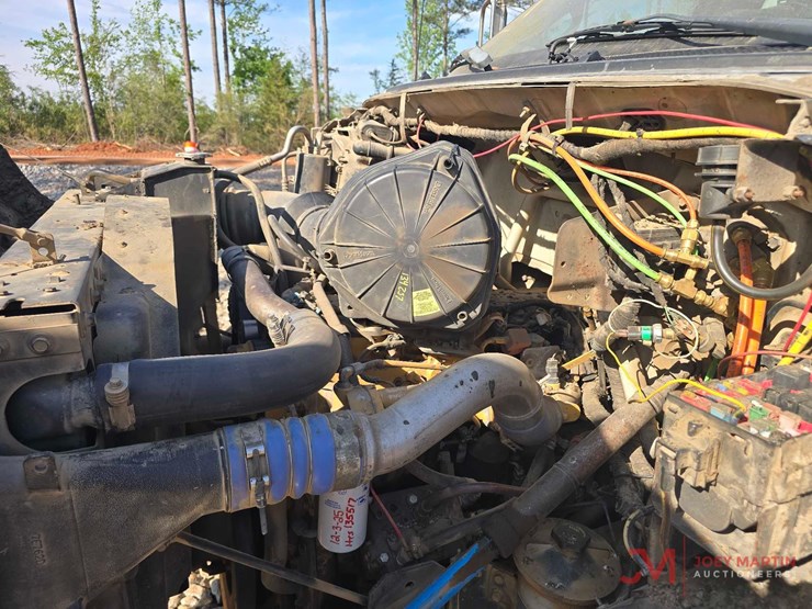2007-ford-f750-image-9