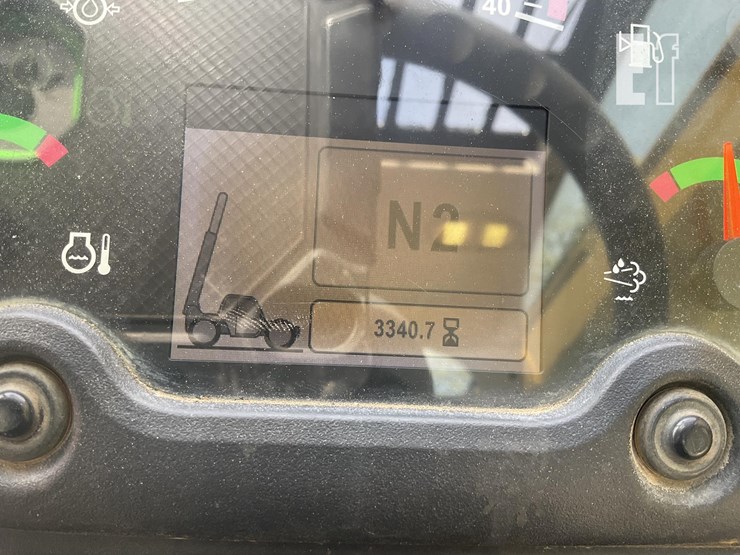 2016-caterpillar-tl642d-image-16