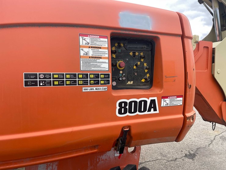 #1482-•-jlg-boom-lift-(of)-image-21