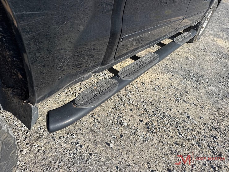 2017-chevrolet-1500-image-19