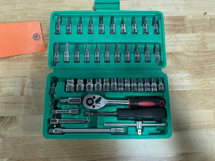 #2567-•-46-piece-socket-set-(cw)-image-1