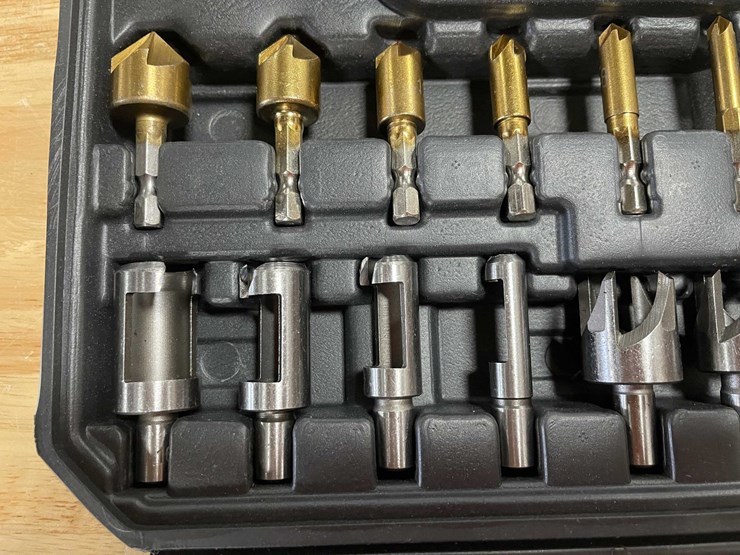 #2577-•-26-piece-countersink-and-hole-drilling-set-(cw)-image-7