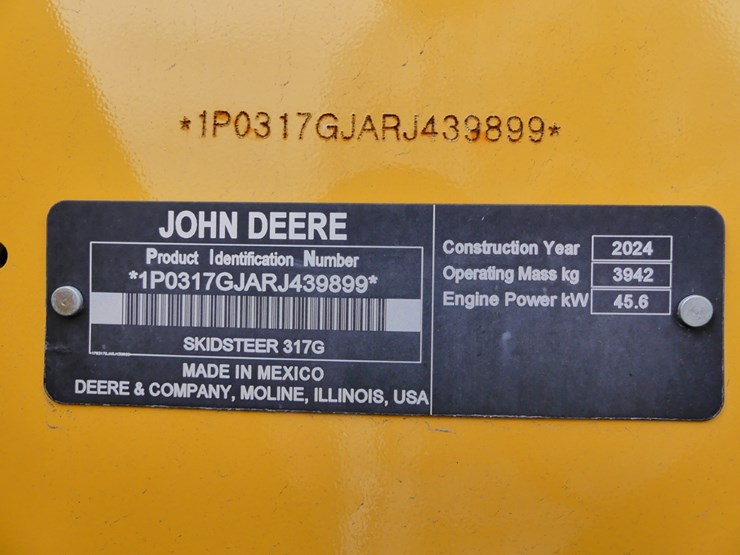 2024-deere-317g-image-19