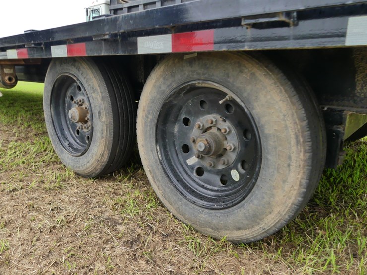 2023-big-tex-16gn-102''x40'-gooseneck-trailer-image-11