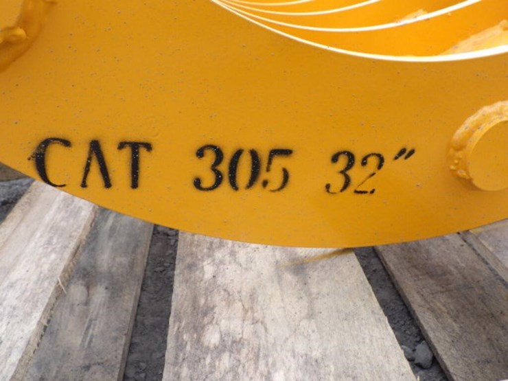 caterpillar-305-image-5
