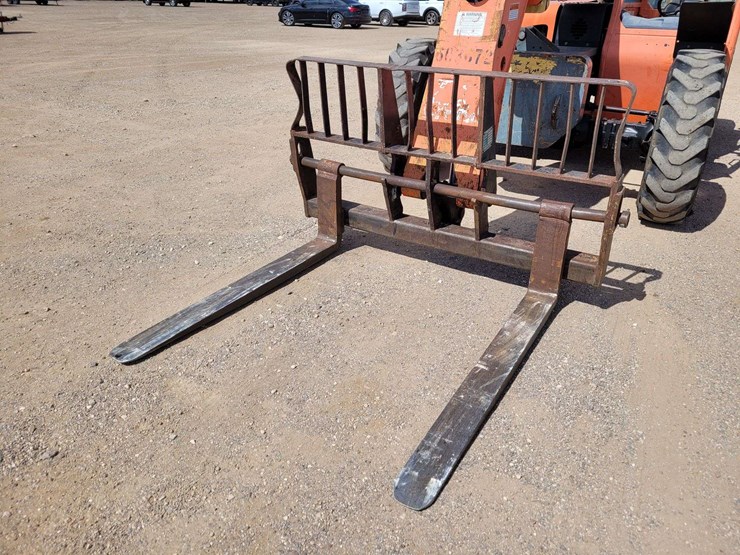 2006-jlg-g9-43a-image-2