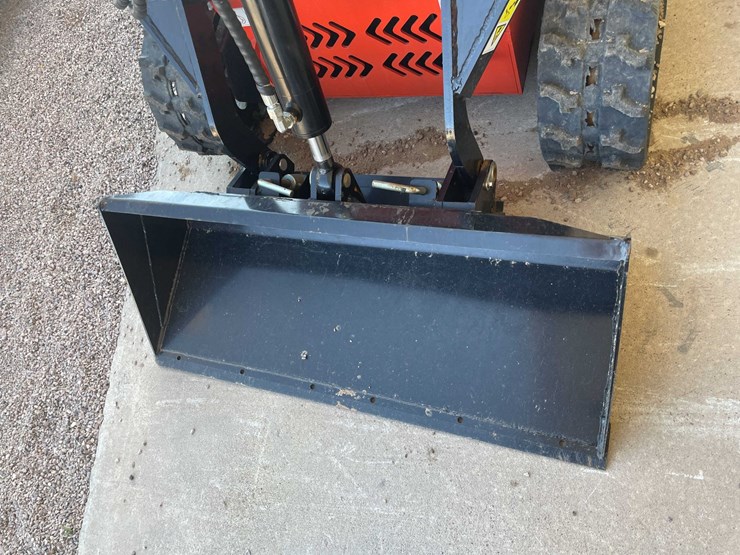 #252-•-mini-skid-steer-image-6