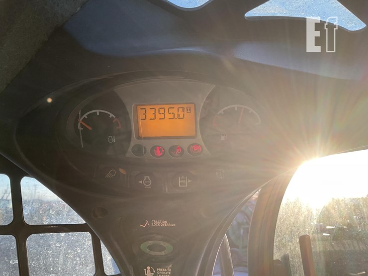 2017-bobcat-t650-image-17