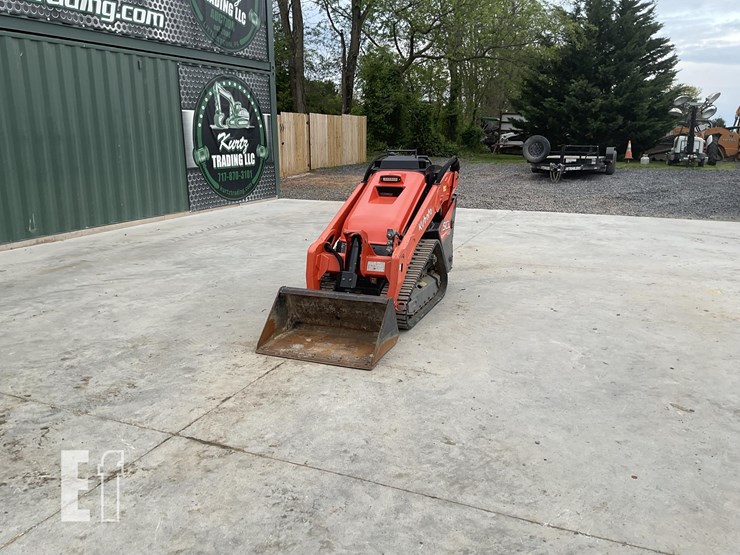2023-kubota-scl1000-image-7