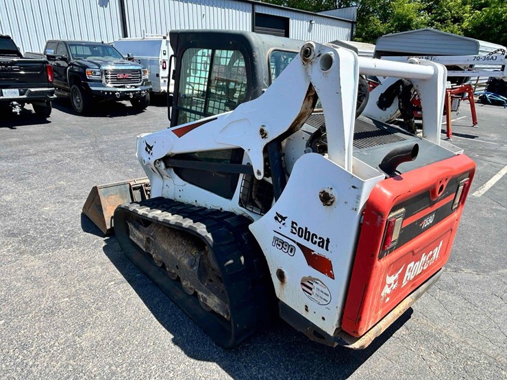 2019-bobcat-t590-image-4