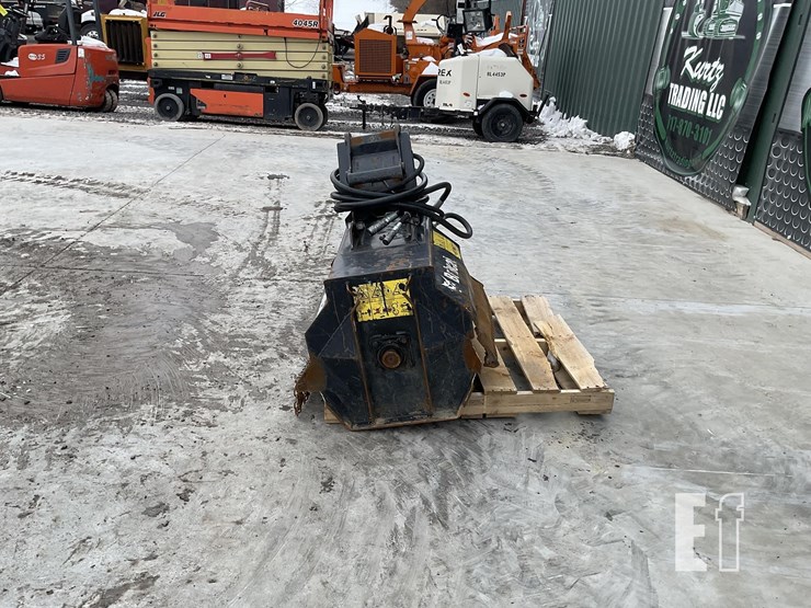 2021-bobcat-flail-mower-image-2